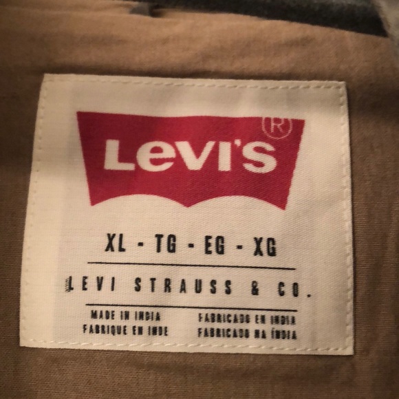 Levi’s Men’s Army Green Utility Jacket - Picture 4 of 6